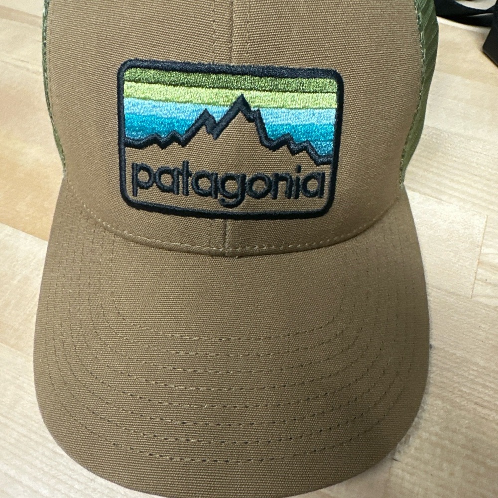 Patagonia Brown Cap with Blue, Green & Yellow Patch - Picture 5 of 7